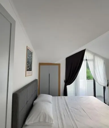 Villa Plumeria B1 *